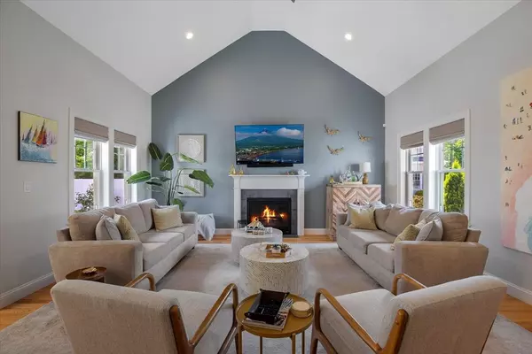 Mashpee, MA 02649,21 Saltwater Cir