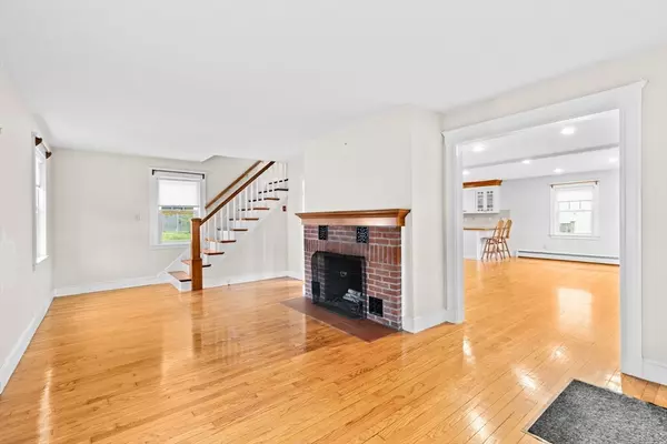 Weymouth, MA 02188,38 Greenvale Ave
