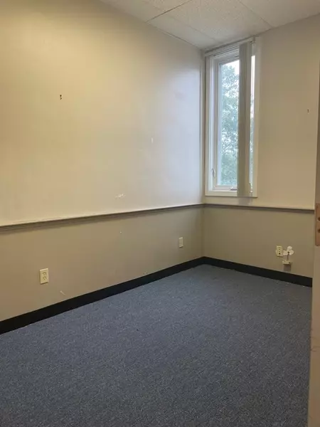 1 Snow Rd #2, Marshfield, MA 02050