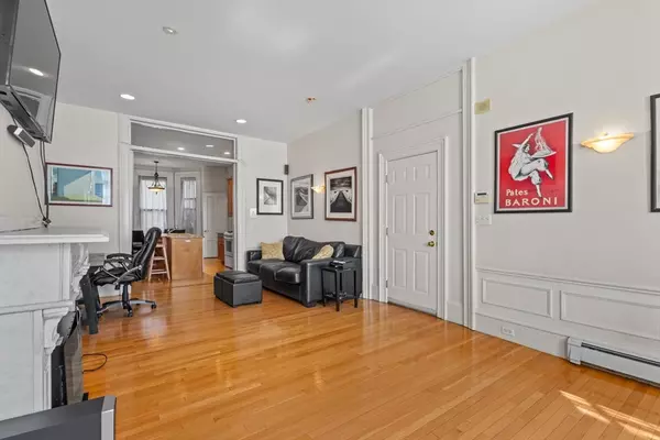 Boston, MA 02116,437 Columbus Ave #1