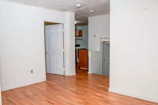 Fall River, MA 02721,118 Jefferson St
