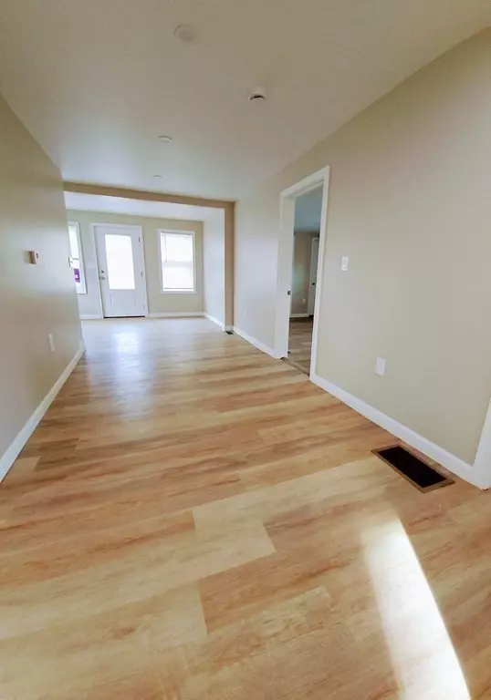 Fall River, MA 02721,495 Chicago Street