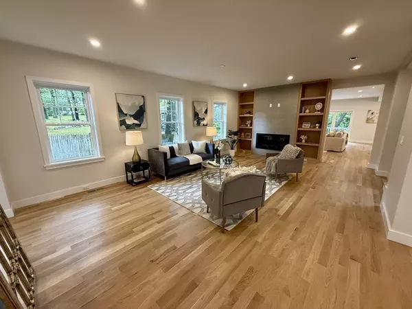 Lexington, MA 02421,14 Benjamin Rd