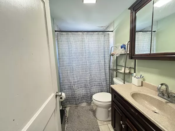 Revere, MA 02151,141 Derby Road #141
