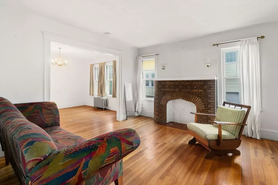 35 Estabrook, Quincy, MA 02170