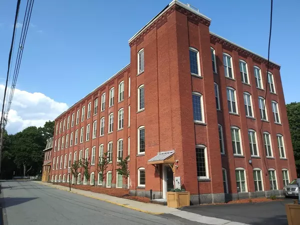 45 Summer St #308, Leominster, MA 01453
