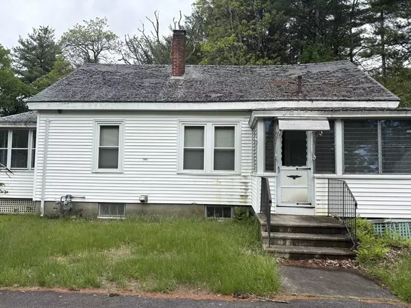 Seekonk, MA 02771,52 Carpenter St