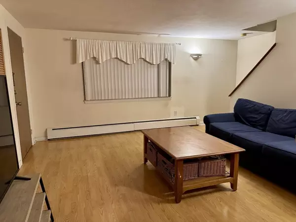 Framingham, MA 01702,126 Bishop Dr #126