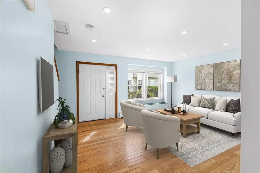 2 Howe Ter #3, Boston, MA 02125