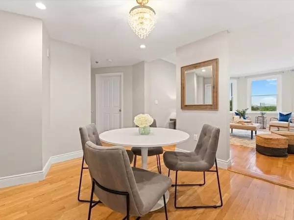 Boston, MA 02215,4 Charlesgate East #404