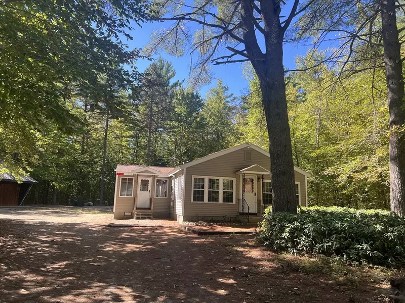 118 Round Pond Rd, Freedom, NH 03836