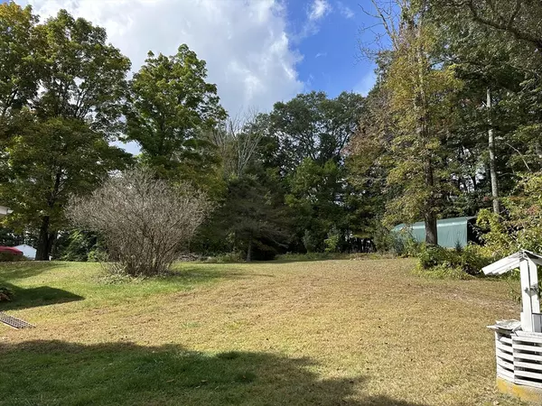 Douglas, MA 01516,86 Main St