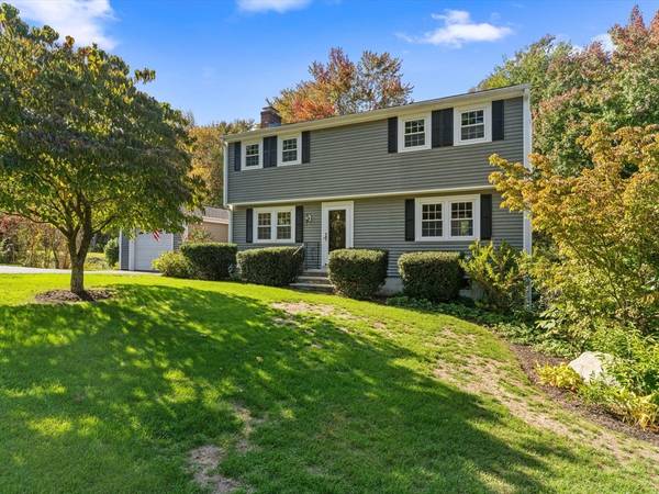 Westborough, MA 01581,10 Linda Street