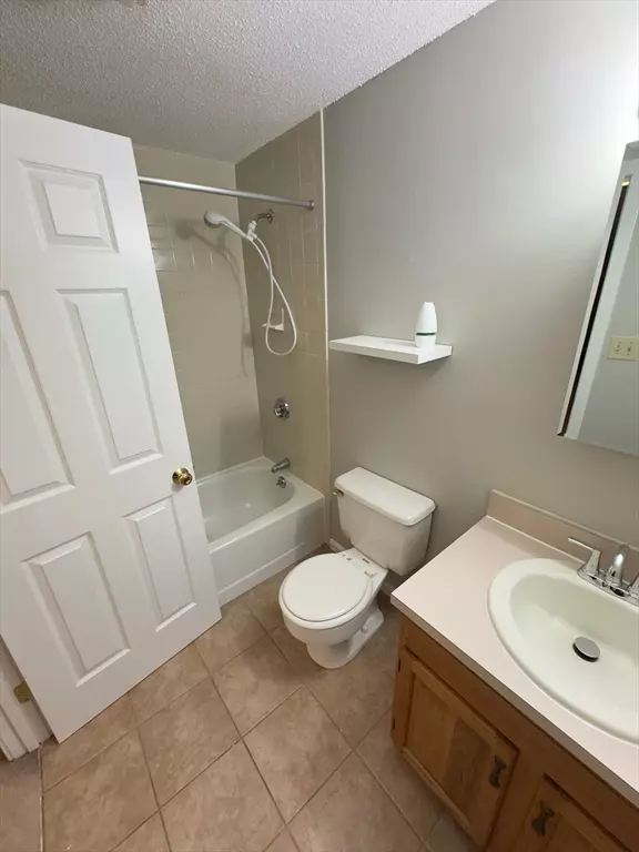 Medford, MA 02155,314 Riverside Ave #302