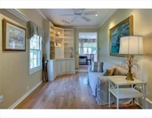 Arlington, MA 02476,98 George Street #98