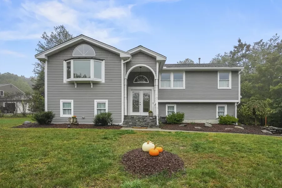 45 Kendall Hill Road, Sterling, MA 01564