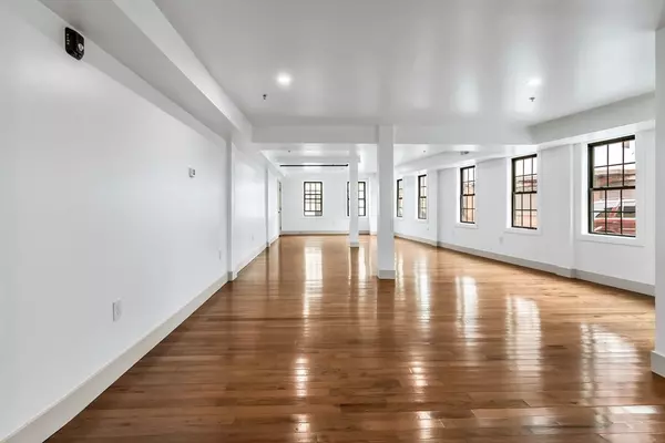 2 Charles Street #201, Methuen, MA 01844
