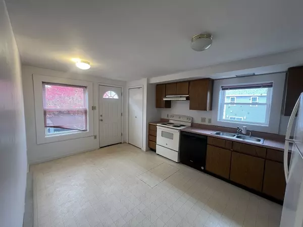 Worcester, MA 01604,138 Orton Ext #138