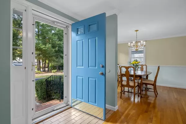 Barnstable, MA 02655,25 Sturbridge Dr