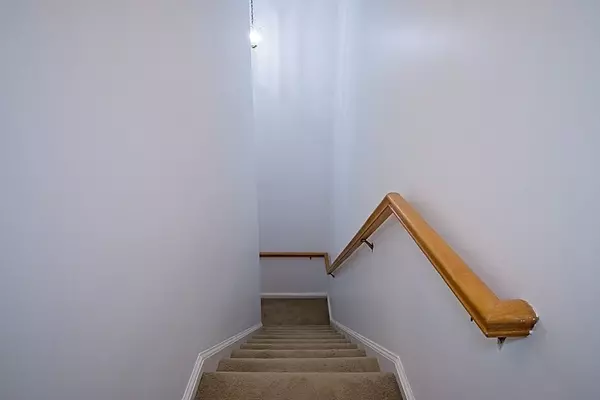 Woburn, MA 01801,305 Salem St #411