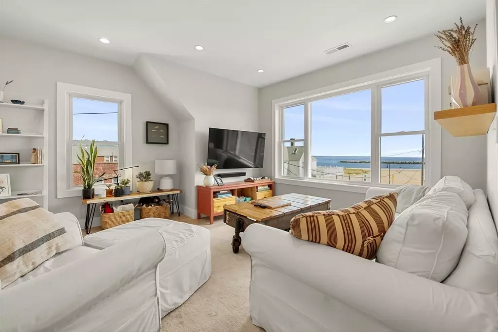 Winthrop, MA 02152,51 Cutler St. #3