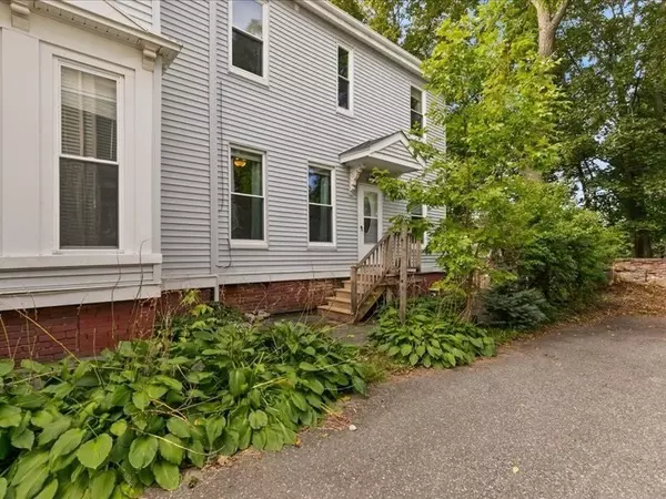 Haverhill, MA 01830,7-9 Clinton Street #4