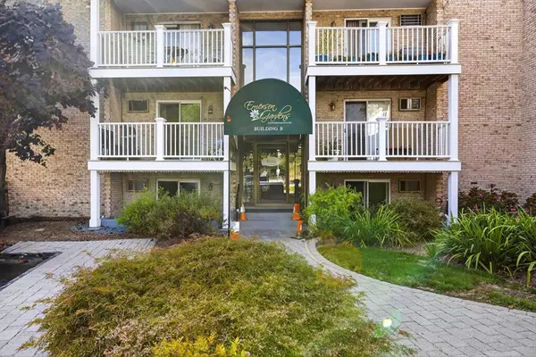 Hudson, MA 01749,200 Manning Street #6B