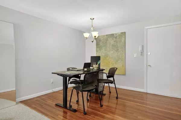 Hudson, MA 01749,200 Manning Street #6B