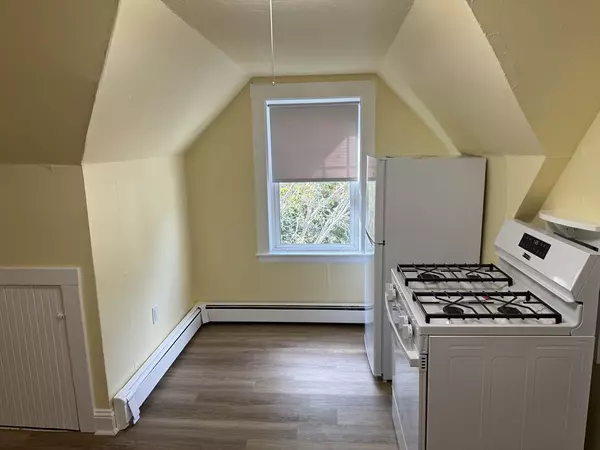 Boston, MA 02131,5 Brown Ave #3