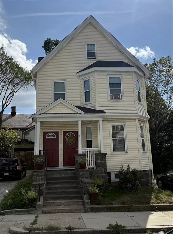 5 Brown Ave #3, Boston, MA 02131