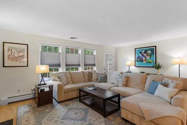 Fairhaven, MA 02719,3 Harbor Mist Dr. #3