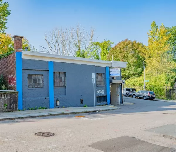 Boston, MA 02124,4-6 Milton Ave