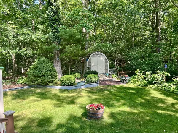 Plymouth, MA 02360,37 Spencer Dr.
