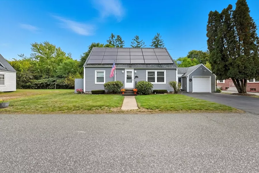 7 Ruggles Ct, Palmer, MA 01080