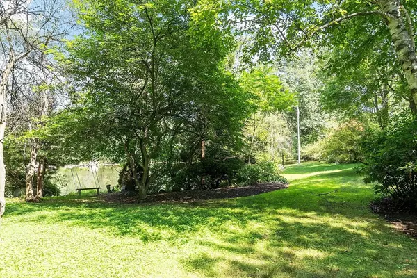 Lexington, MA 02420,16 Solomon Pierce Rd
