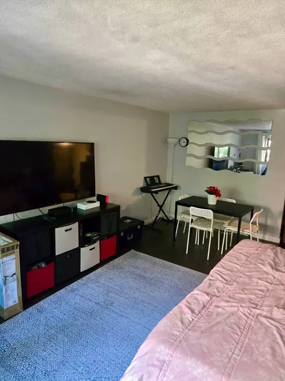 Boston, MA 02134,15 Walbridge St #23
