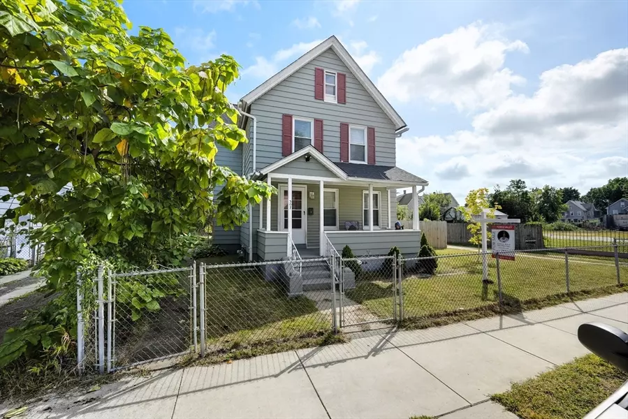 307 Oakland St, Springfield, MA 01108