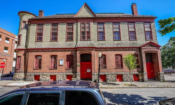 New Bedford, MA 02740,636 Purchase St