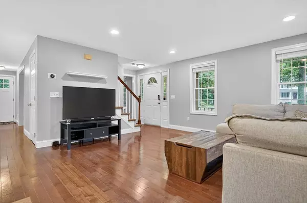Taunton, MA 02780,165 King James Blvd