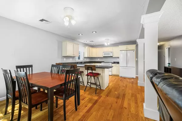 Tyngsborough, MA 01879,20 Birchmont St