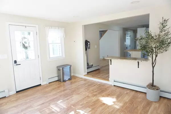 Townsend, MA 01474,8 New Fitchburg Rd