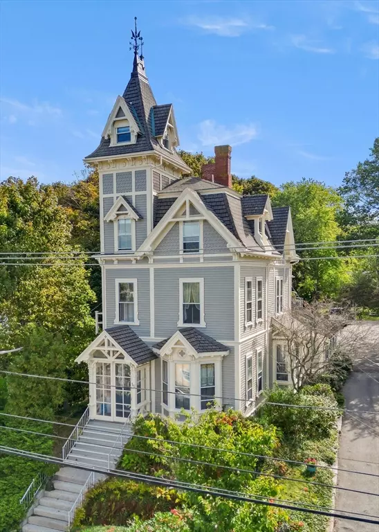 Rockport, MA 01966,13 Pleasant Street #3