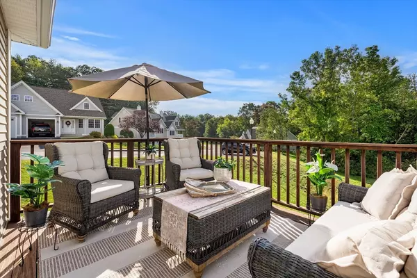 Uxbridge, MA 01569,50 Carrington Ln #50