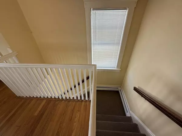 Lowell, MA 01851,173 Princeton Blvd #2