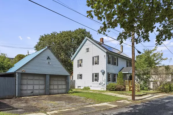 Adams, MA 01220,16 Pine St