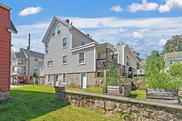 Northbridge, MA 01588,18-24 East St