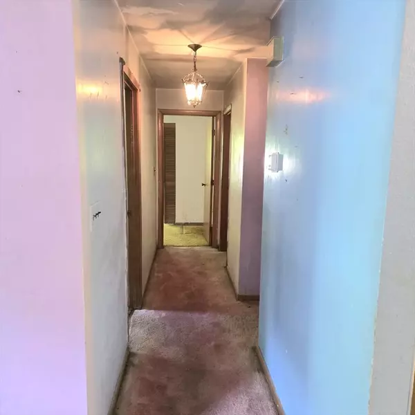 Hanson, MA 02341,109 Richard Road