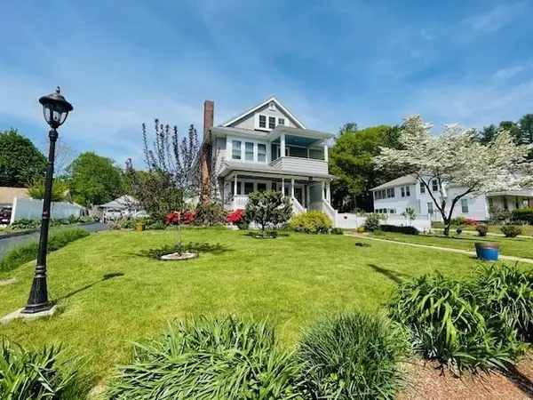 369 May St #2, Worcester, MA 01602