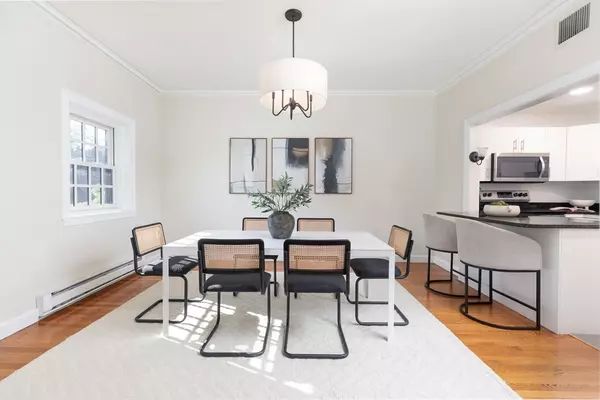 Boston, MA 02114,140 Charles St #2