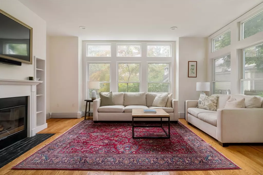 Cambridge, MA 02139,31 Market St #D